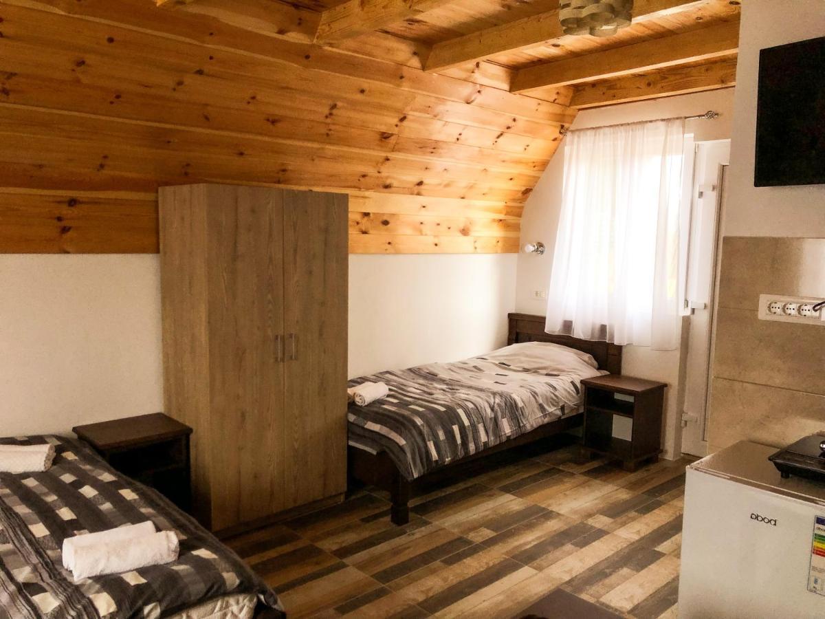 Hotel Lovac Žabljak Esterno foto
