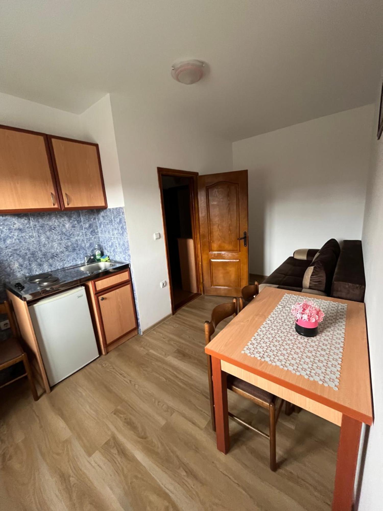 Hotel Lovac Žabljak Esterno foto