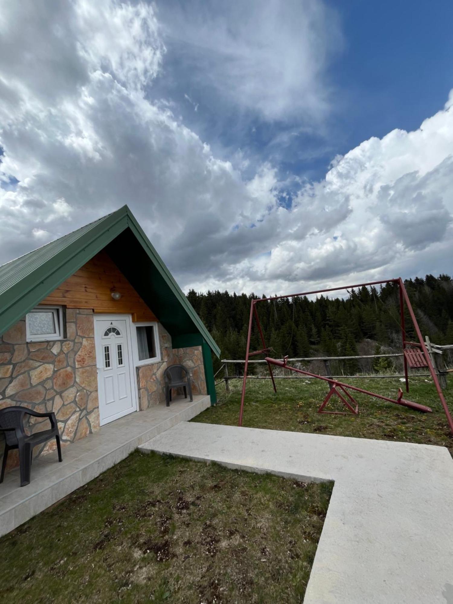 Hotel Lovac Žabljak Esterno foto
