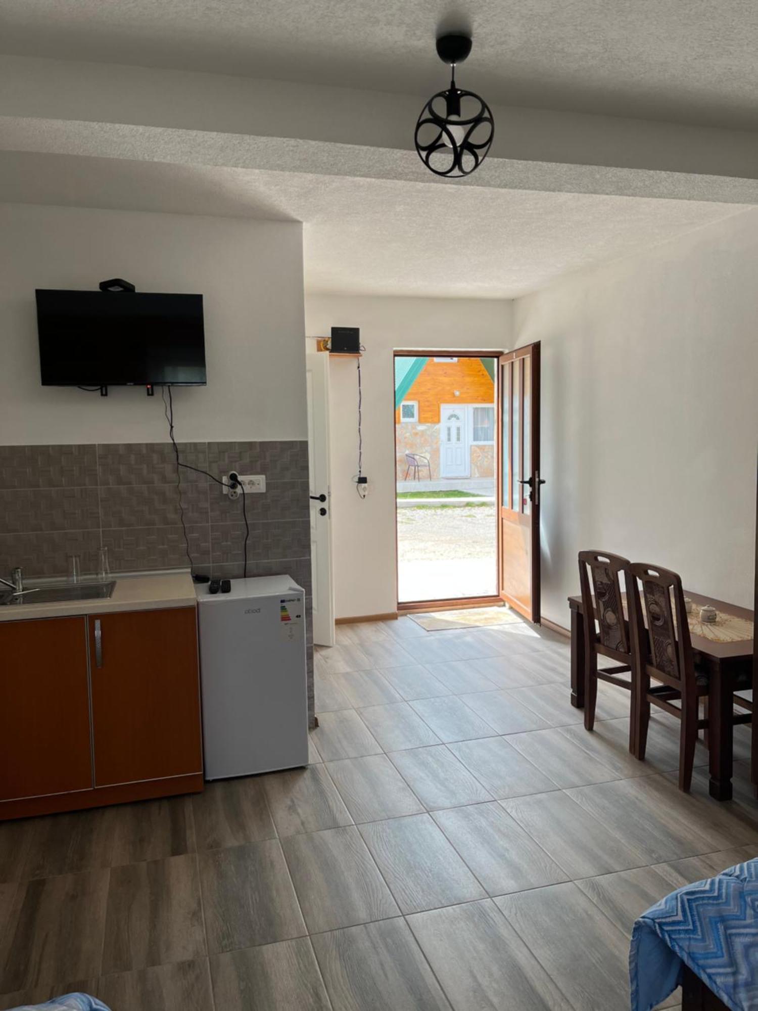 Hotel Lovac Žabljak Esterno foto