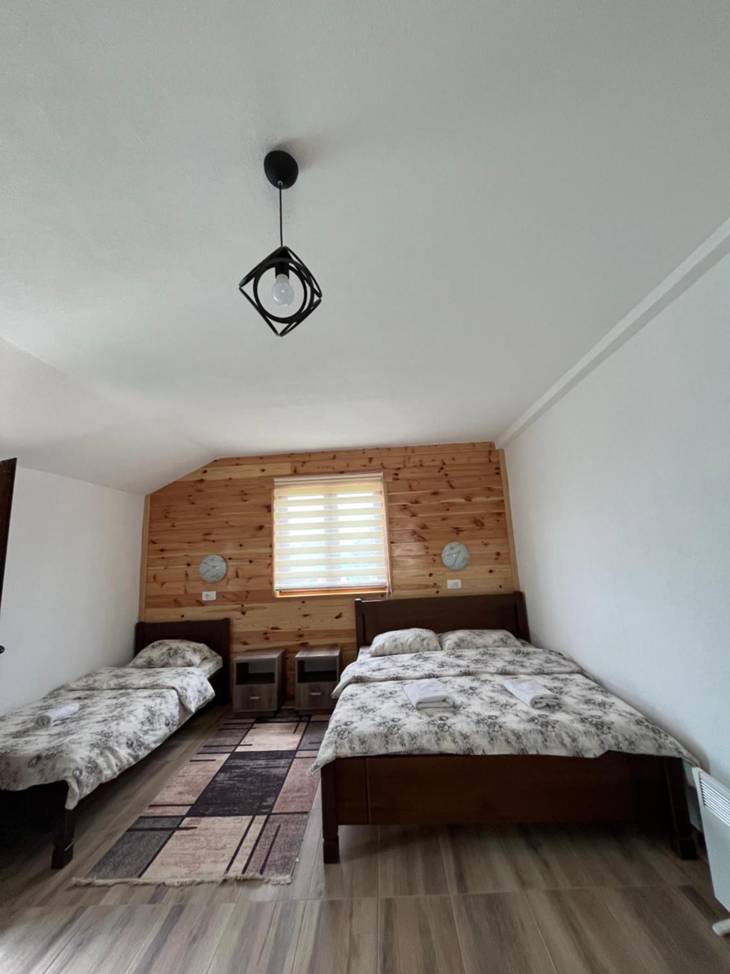 Hotel Lovac Žabljak Esterno foto
